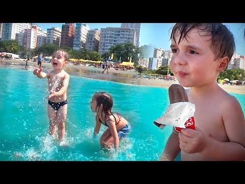 DIVERSÃO NA PRAIA EM FAMILIA!! Férias de Verão - Familia Brancoala, Maikito, Craudete , Laurinha