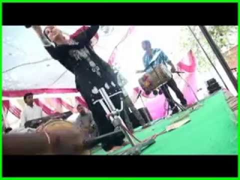 sulekha bangar { bhawe mainu kamli keh lai }