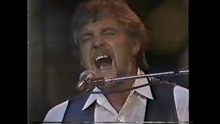 Gary Brooker 7-7-82 festival performance