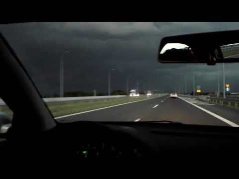 S8 do Wrocławia. Wyjeżdżamy w burzę