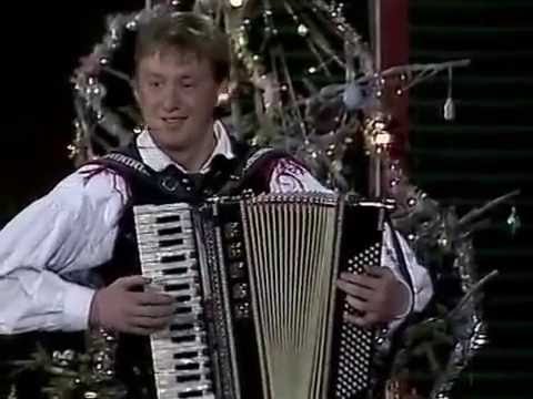 ROBERT SMOLNIKAR TRIO: Slalom za harmoniko