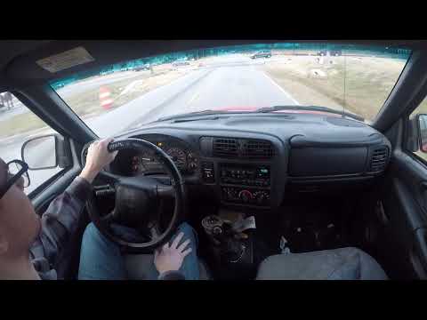 2002 Chevy S10 2.2 5 Speed Driving