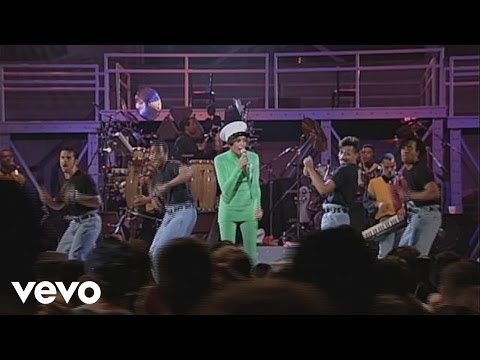 Whitney Houston - I'm Your Baby Tonight (Live at HBO's Welcome Home Heroes, 1991)