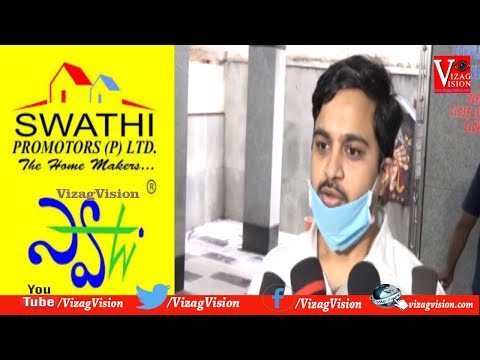 Swathi Promoters Distributing Essentials Food Material to VSCVJWA in Visakhapatnam,Vizagvision....