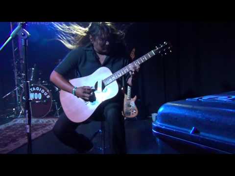 Contagious Woo - Sand Ripples and Stealin' Thunder - Guitar Solo - The Cove 8-11-12