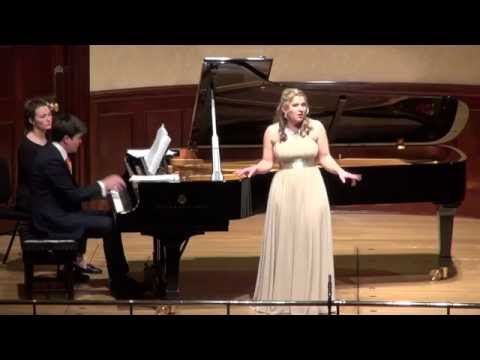 ANNA HUNTLEY - Murray Grand - What’s a lady like me?