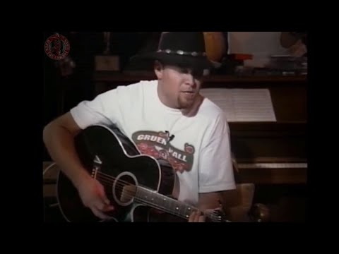 Doug Supernaw - Red and Rio Grande 1996