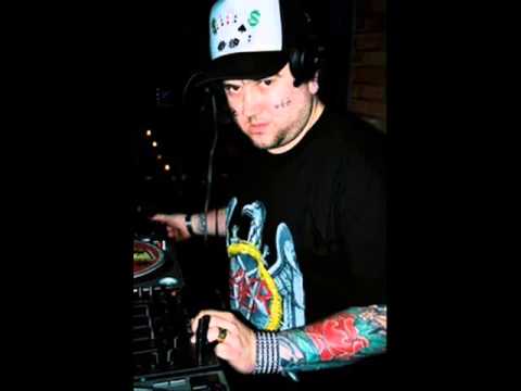 Dylan & MC 2Shy Live @ Therapy Sessions Herbal 16.03.2006