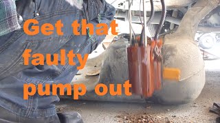 Holden VZ Commodore Change Fuel Pump ~ Remove Fuel Tank VT,VX,VY similar HD