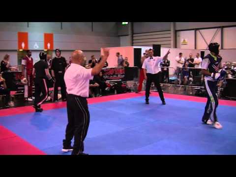 Raymond Daniels v Ivan Kulev Top Ten British Championships 2015