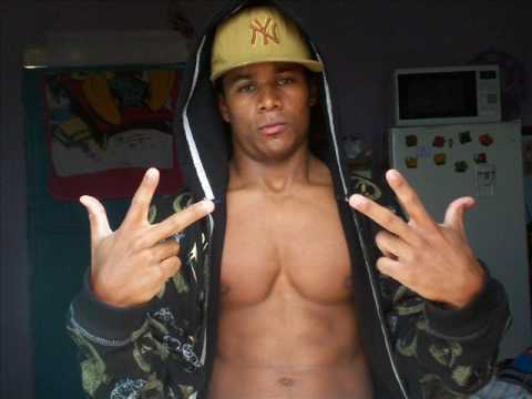 PROFETA EL NEWTON, EL NEGRIS TEACHER, TRUKO & URBAN FLOW FAMILY