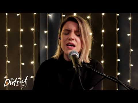 The District Sessions: Kylee Phillips - "Song For Sam"