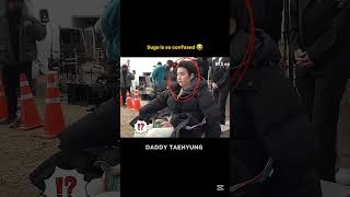 Suga facial expressions were so blank 😂