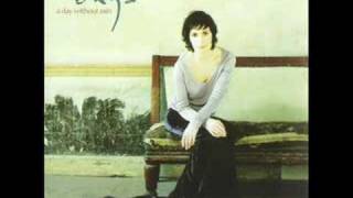 Enya - (2000) A Day Without Rain - 11 The First Of Autumn