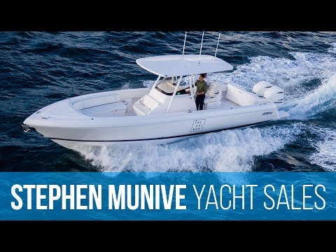 Intrepid 327 Center Console (2016) with Twin 300 HP Yamaha Outboard Engines — Walkthrough