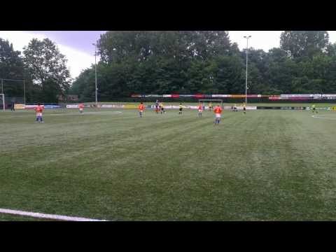 Fragment eerste helft CSV'28-E1 tegen MVV Alcides.