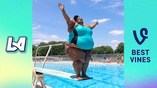 Download lagu TOP 100 Crazy Funny Videos 🤣 IMPOSSIBLE Try Not To Laugh Challenge mp3