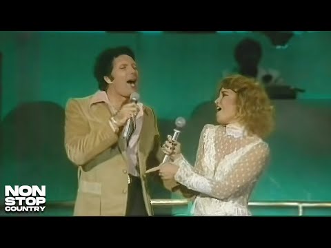 Tom Jones - I'm Leaving It Up to You (feat. Tanya Tucker)