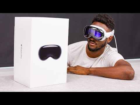 Apple Vision Pro Unboxing!