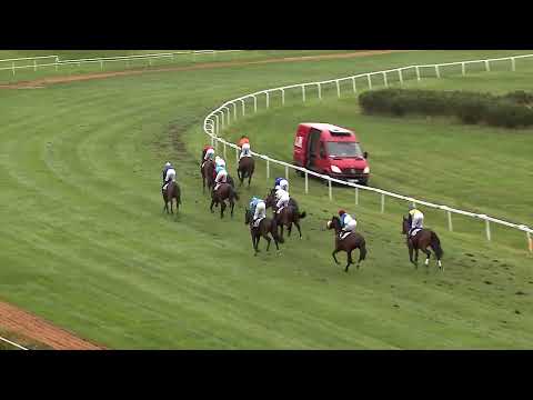 Dostihy Karlovy Vary 18. 9. 2022 - 5. dostih - Cena šlechtitelů společnosti Selgen