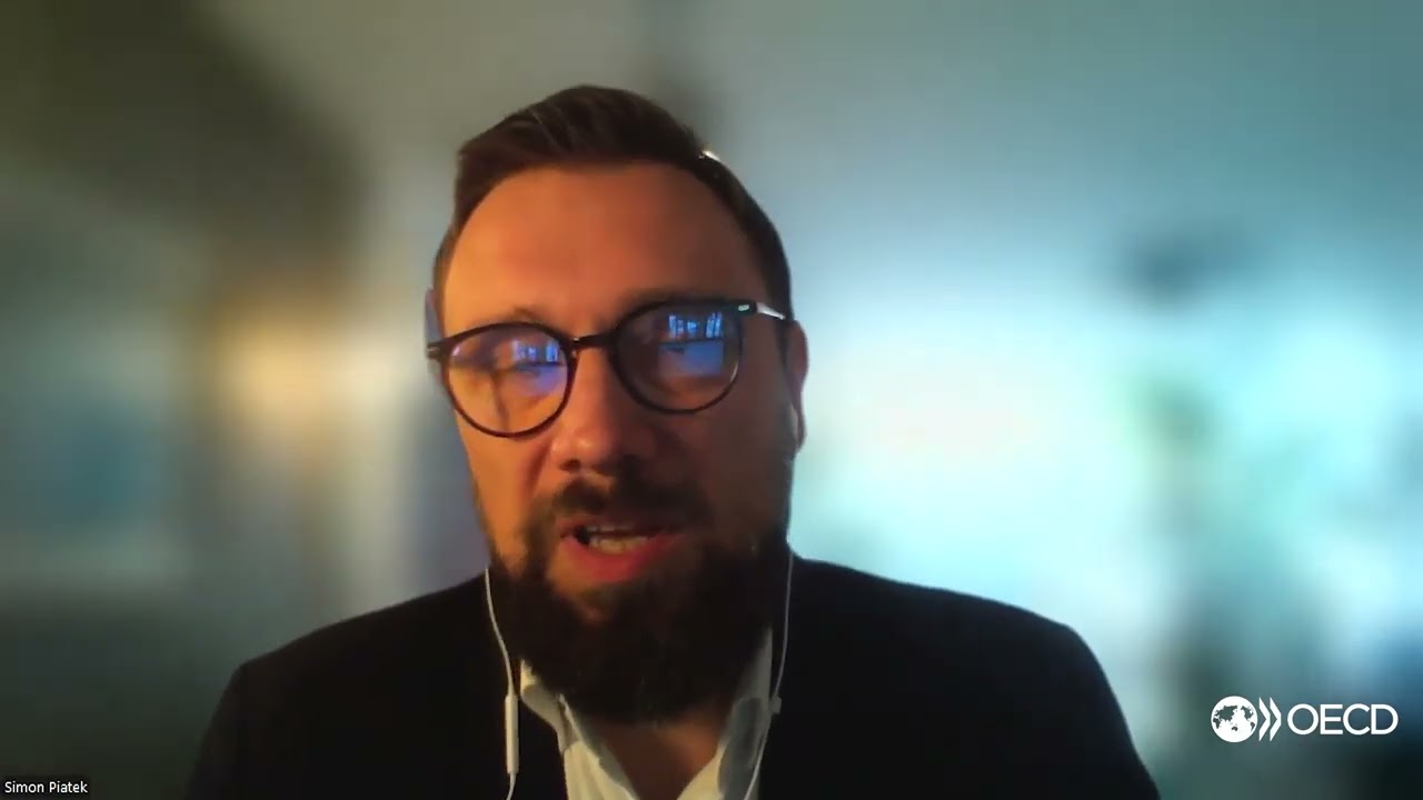 Communicating on Public Finances: Speaker Series with Simon Piatek, Adriana Whiteley, Sian Crucefix.