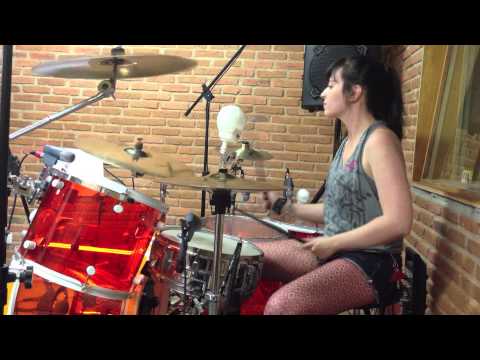 Rebel Yell by Billy Idol (drum cover by Lucy Campos)