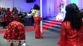 1 Hour of Riveting Praise & Worship with Ronke Adesokan