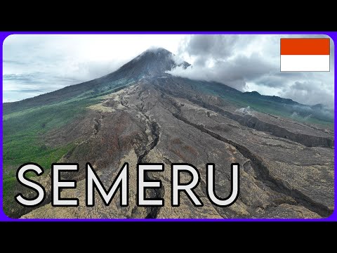Visiting the Erupting Volcano Semeru - Beautiful Landscape 🇮🇩