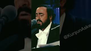 pavarotti &#39;Ave Maria&#39; incredible sound vocal.