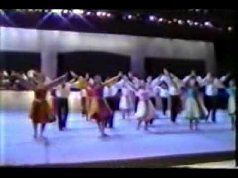 Hora Neurim Jerusalem Folk Ensemble