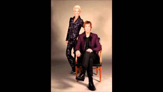 Roxette - She&#39;s Got Nothing On (But The Radio) [Live in Rio de Janeiro]