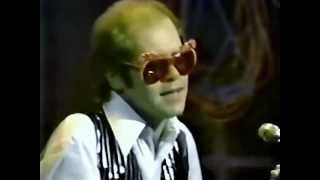 Elton John - Ticking_Grimsby (Old Grey Whistle Test 1974)