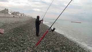 Рыбалка в шторм на черном море