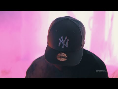 Korchagin - Lunares (Video Oficial)