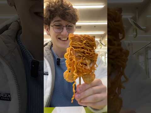 Day 109 of only eating food from a Korean convenience store! #korea #koreanconveniencestore #ramen