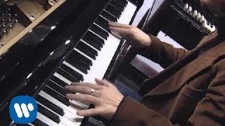 Sin Equipaje Lyrics English Translation