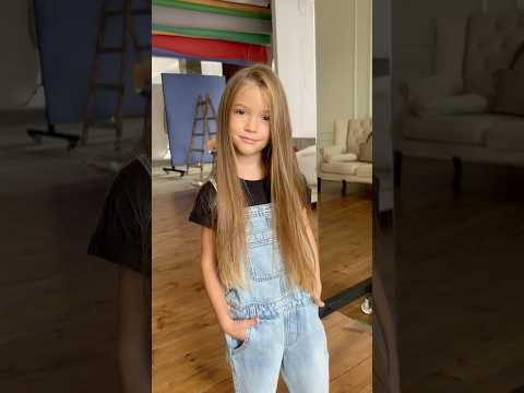 Modeling #alexandrasherman #singer #music