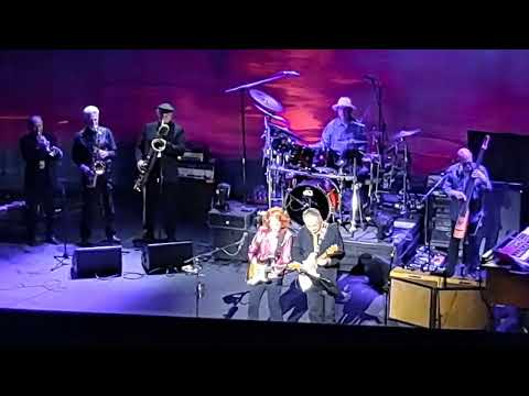 BONNIE RAITT & JIMMIE VAUGHAN live THE PLEASURE IS ALL MINE 8/20/2025 CAPITOL THEATRE Port Chester