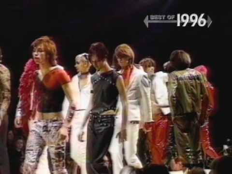 Stabby Housewives Walk the Runway for Red or Dead in 1996!