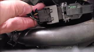 How to replace an Air / Fuel Ratio Sensor (O2 Sensor)