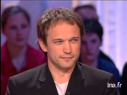 download lagu mp3 mp4 Vincent Perez, download lagu Vincent Perez gratis, unduh video klip Vincent Perez