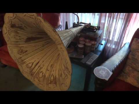 My 1905 Edison home phonograph playing "When There Isn't A Girl About (Parody)