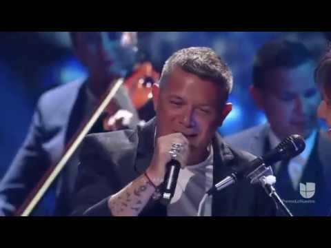 Videoclip de Esa Mujer (feat. Alejandro Sanz) — Roberto Carlos