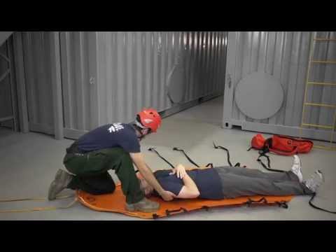 Patient packaging with the SKED® Basic Rescue System - Easy Patient Drag in Confined Space | CMC