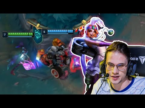 Crownie Pilots Jinx in an Intense Bot Lane Battle