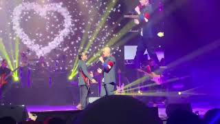 Download lagu HIASAN DI LAMAN RINDU - NEW BOYZ SEJARAH MUNGKIN BERULANG KONSERT 2023 LIVE mp3