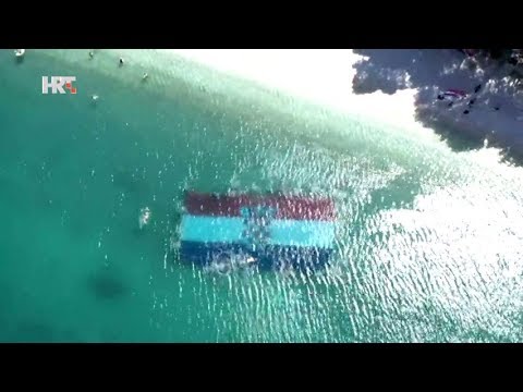 Hrvatska zastava pod morem za Guinnessovu knjigu rekorda