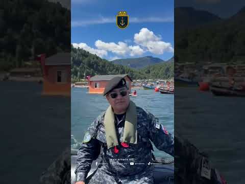 LSG "Aysén" resguarda la tradicional minga en Puerto Cisnes #armada #chile #minga #puertocisnes