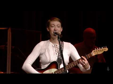 Anna Burch - 2 Cool 2 Care (Live on eTown)