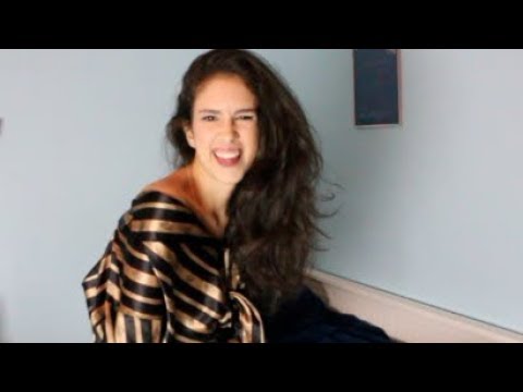 download lagu mp3 mp4 Caroline Summers, download lagu Caroline Summers gratis, unduh video klip Caroline Summers